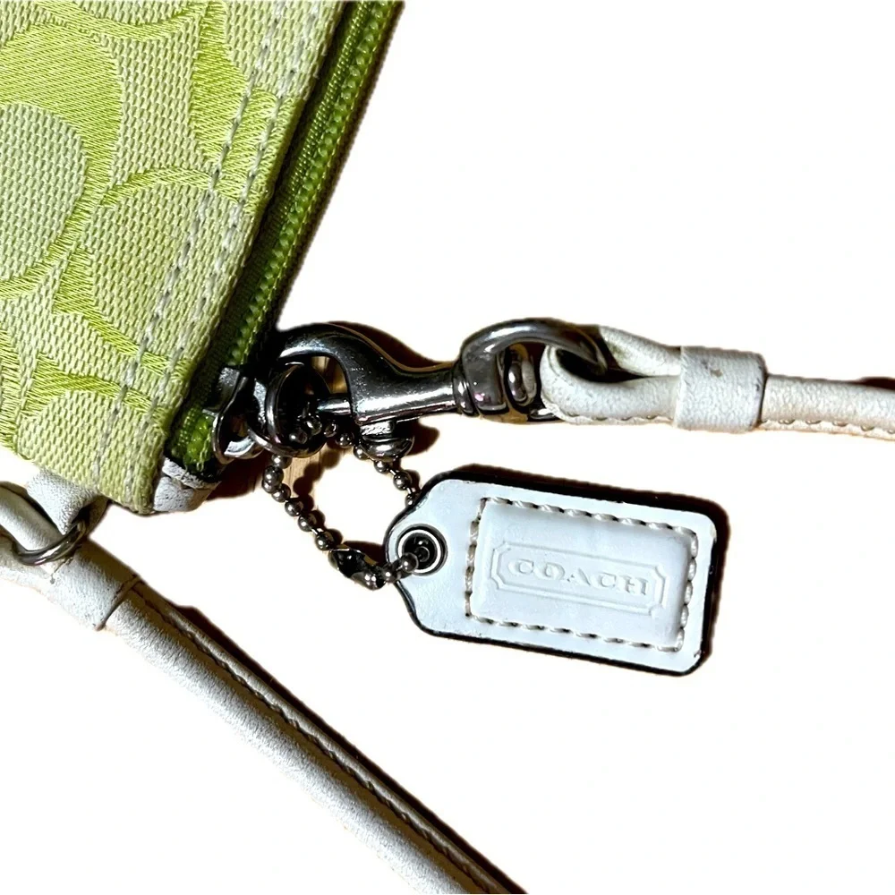 COACH Signature Lemon Green Jacquard/Leather Vintage Wristlet